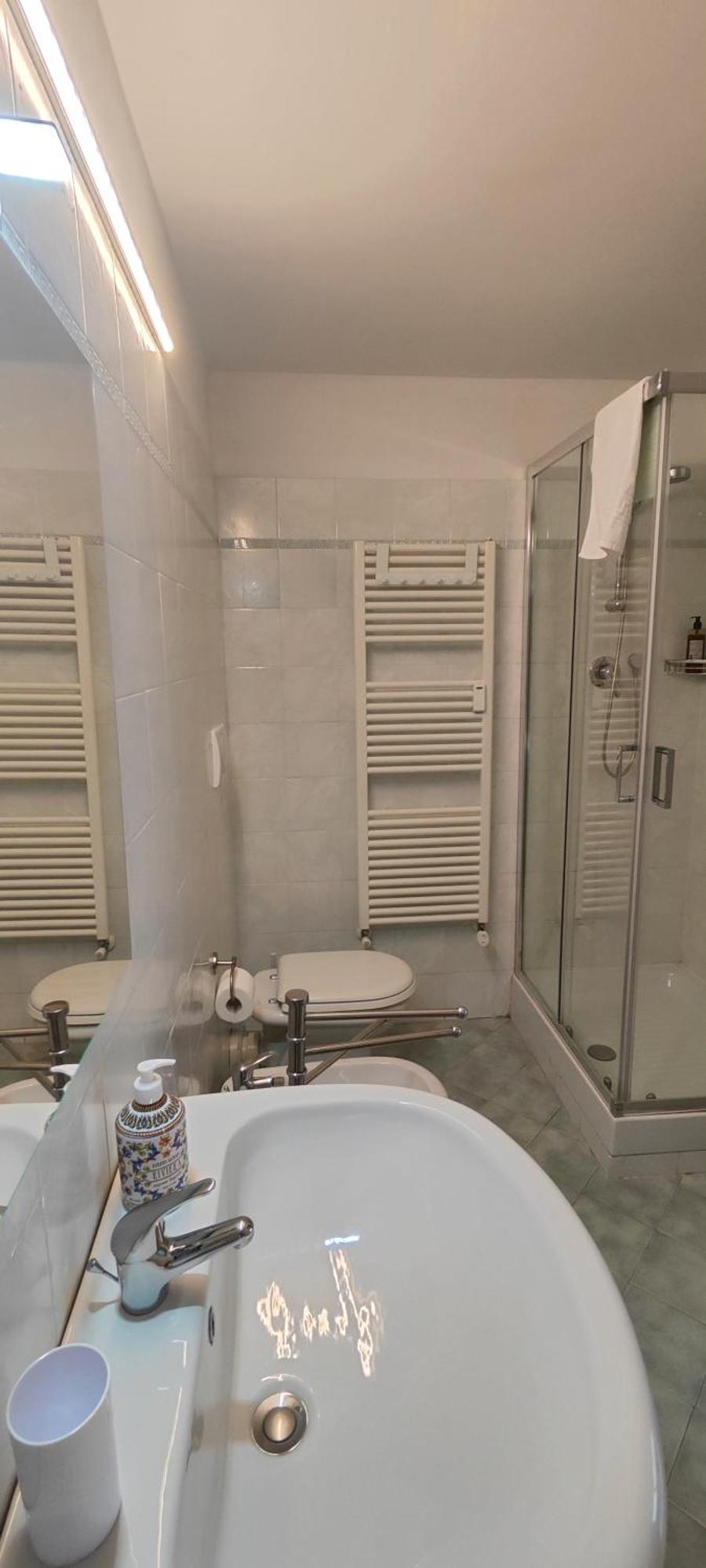 Gemme Fiorentine Apartments In Front Of The Train Station 5 Minutes From The Centre Free Parking Florence Ngoại thất bức ảnh
